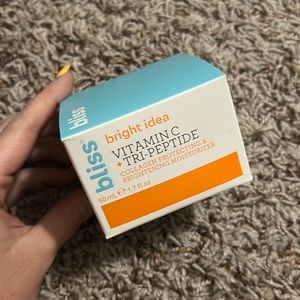 NWT Bliss Bright Idea, Vitamin C Tri-Peptide Moisturizer